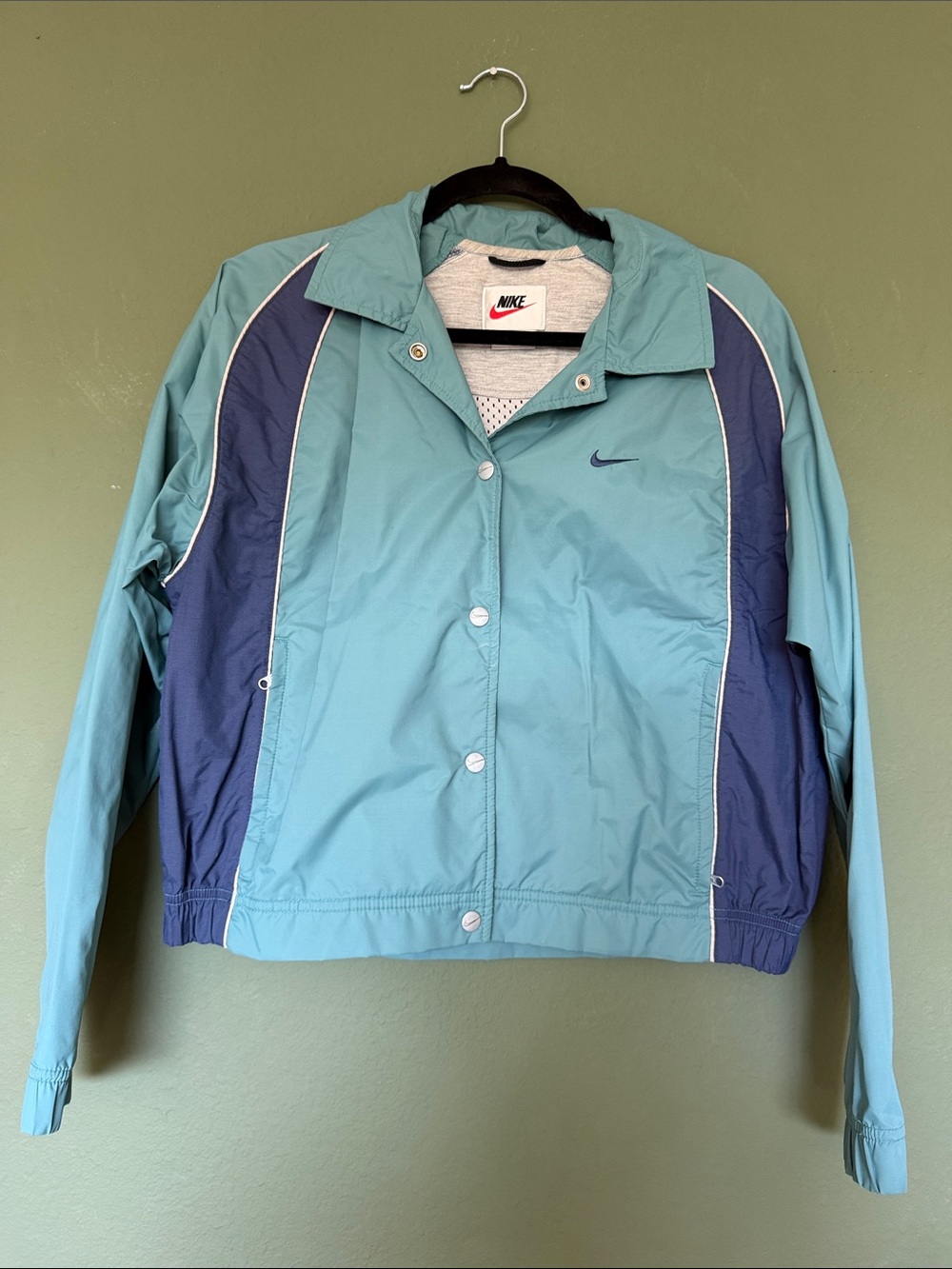 Nike Women's Teal & Navy Bomber windbreaker Jacket